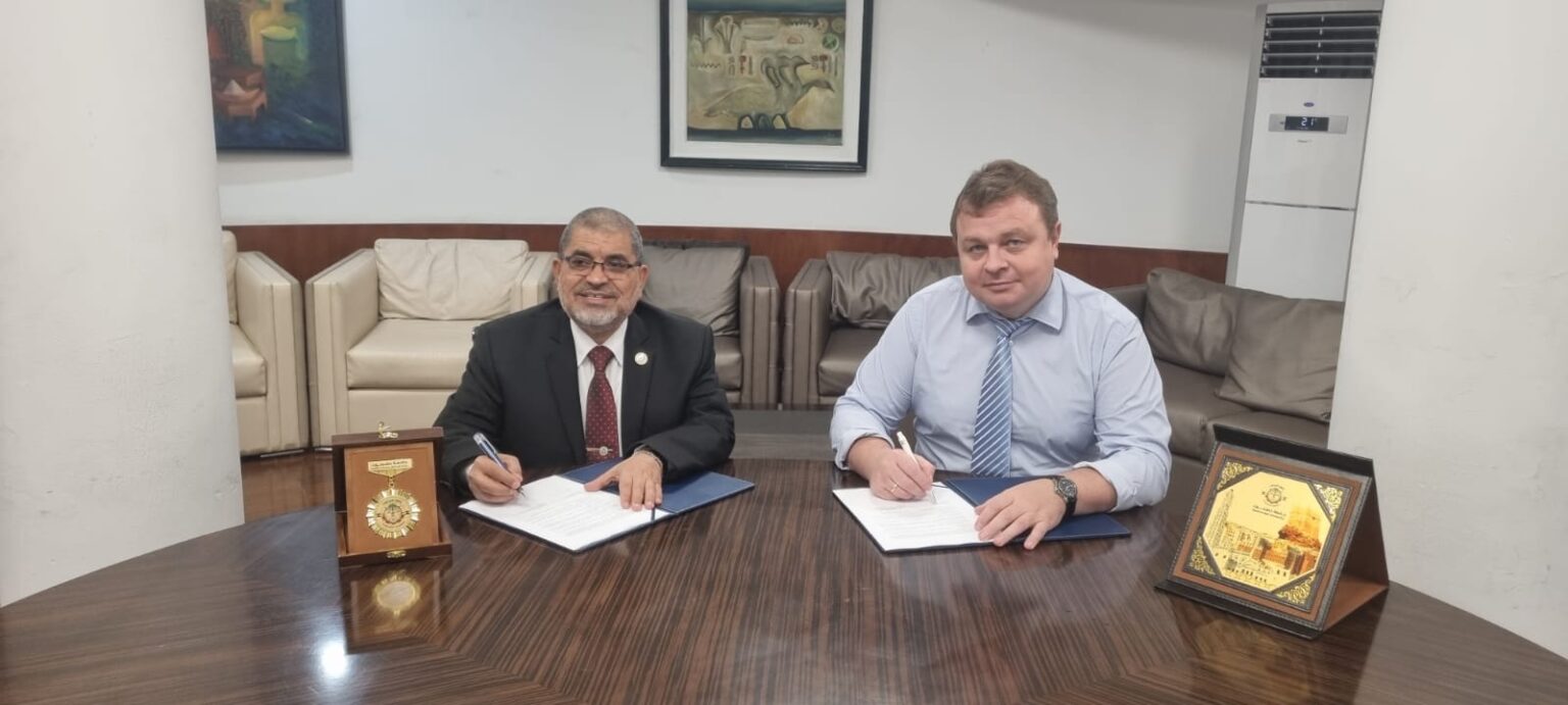 د. خنبش يوقع خمس اتفاقيات تعاون علمي مع جامعات روسية4