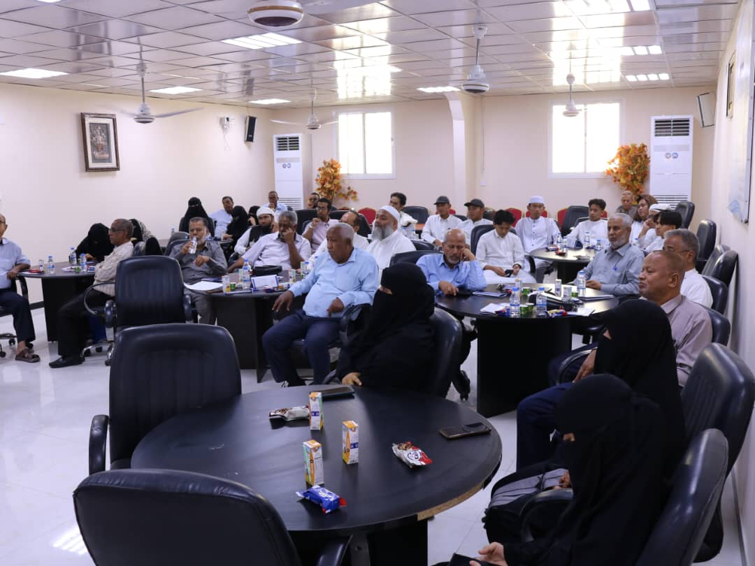 رئيس جامعة حضرموت يدشن برنامج اللغة العربية لغير الناطقين بها للطلاب الدوليين بالمكلا2