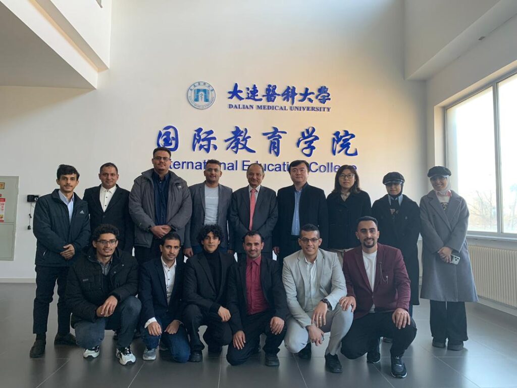 بالتنسيق مع عدد من رؤساء الجامعات اليمنية د. الأحمدي يزور جامعة داليان الصينية2