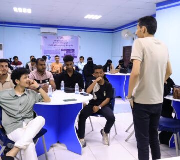 جلسة نقاشية ناجحة بجامعة حضرموت عن تدقيق المعلومات بالشراكة مع أريج