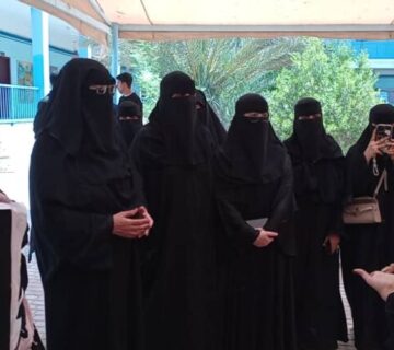 احتفالية مميزة بجامعة حضرموت بمناسبة اليوم العالمي للغة الإنجليزية1
