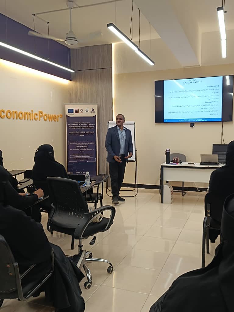 استمرارية البرامج التدريبية في المركز التقني بكلية البنات